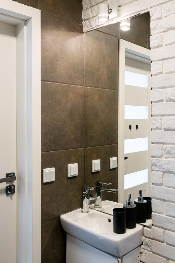 Modern Aparment In The Very Central Location 19 Красков Екстериор снимка